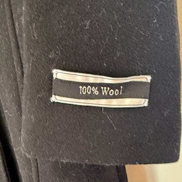 Preston & York Elegant Black Wood Pea Coat - Picture 3 of 7